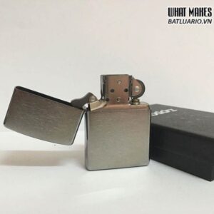 ZIPPO 200 – ZIPPO BRUSHED CHROME