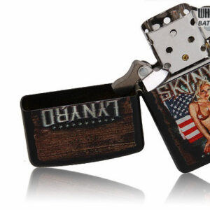 Zippo 28022 – Zippo Lynyrd Skynyrd American Magnet Girl Black Matte 2