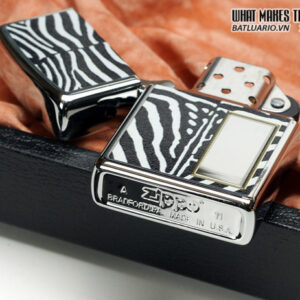 Zippo 28046 – Zippo Zebra Print Polished Chrome