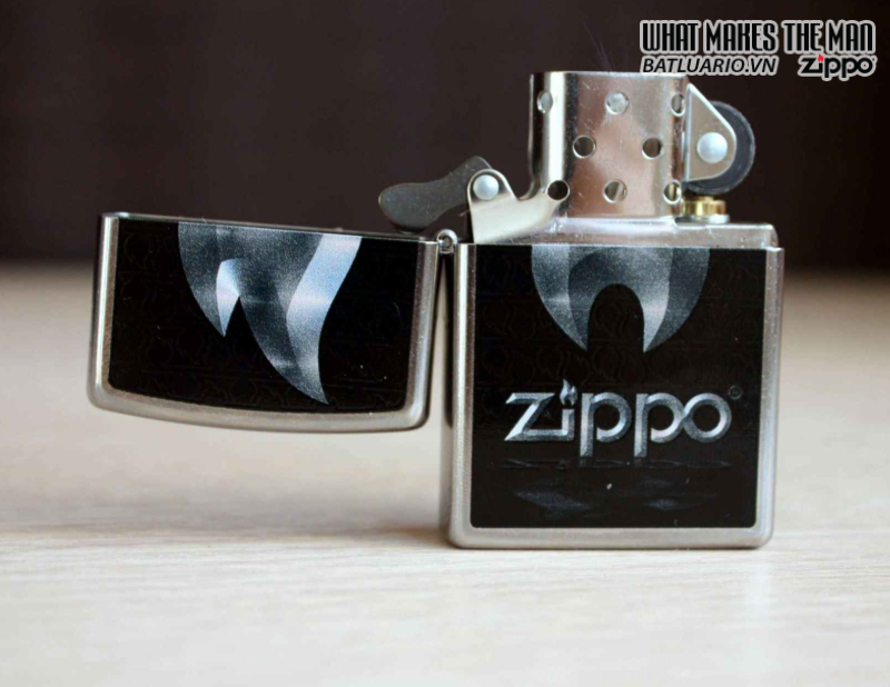 Zippo 28445 – Zippo Flame Street Chrome 2