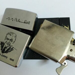 ZIPPO 1995 - FOUNDER LIGHTER BRUSHED CHROME 10 ZIPPO 1995 – FOUNDER LIGHTER BRUSHED CHROME 6