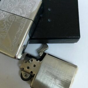 Zippo Chrome Venetian 1980 14 Zippo Chrome Venetian 1980 - Ảnh 4