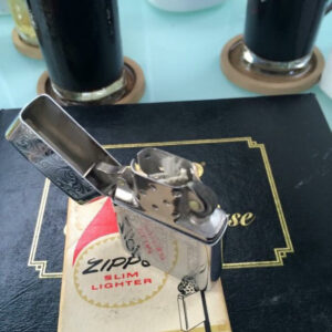 Zippo Venetian huyền thoại 1977 6 Zippo Venetian huyền thoại 1977 1