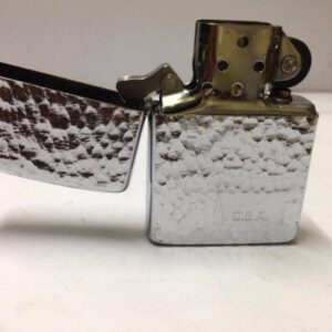 Zippo 1988 - la mã đít lồi chữ xéo - Gõ búa - Lacke Bạc 5