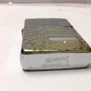 Zippo 1988 - la mã đít lồi chữ xéo - Gõ búa - Lacke Bạc 6