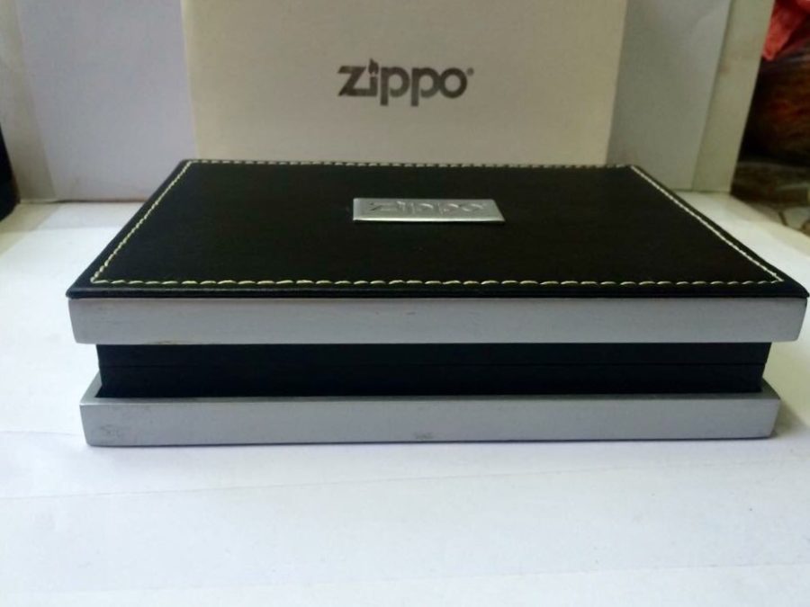 ZIPPO GIFT SET ĐỒNG HỒ MÓC KHOÁ & ZIPPO LIMITED 5 ZIPPO GIFT SET ĐỒNG HỒ MÓC KHOÁ & ZIPPO LIMITED 2