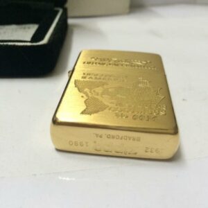 Zippo 32-90 mạ vàng - Hoạ tiết đắp nổi - Cristoforo Colombo 3