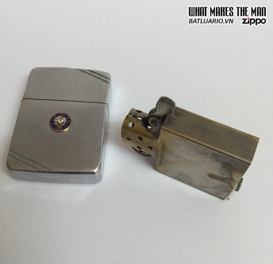 Zippo 1938 – Emblem vàng 10k 3 Zippo 1938 – Emblem vàng 10k 3