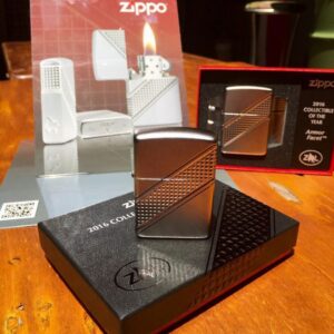 ZIPPO 29151 – ZIPPO COTY 2016 – 2016 COLLECTIBLE OF THE YEAR – ARMOR FACET