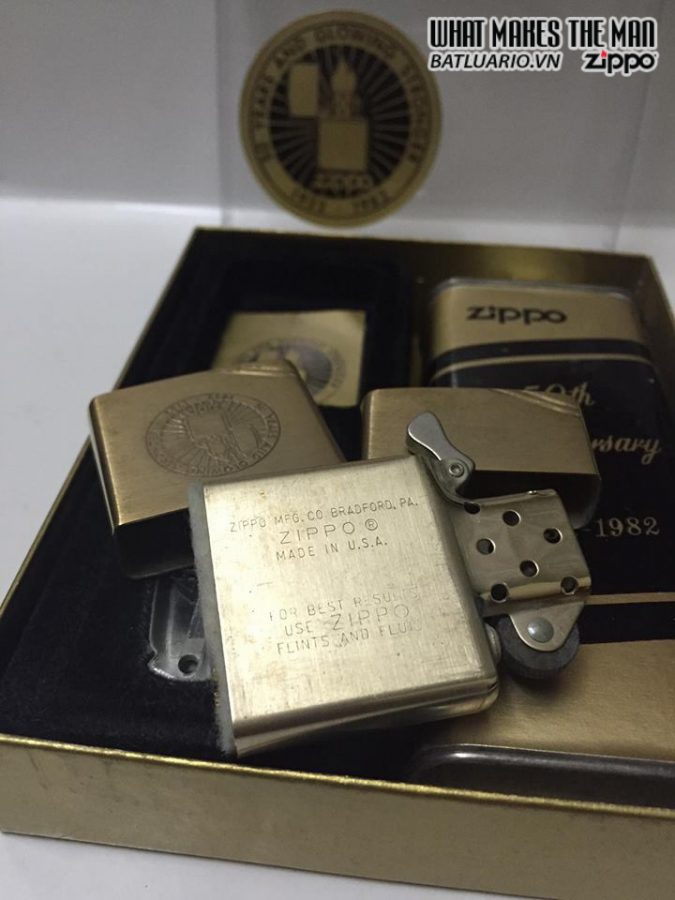 Zippo 1932-1982 – 50th Anniversary – EMPLOYEE 2 Zippo 1932-1982 – 50th Anniversary – EMPLOYEE 2