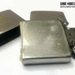 ZIPPO 1985 - chữ xéo gạch lớn 5 ZIPPO 1985 – chữ xéo gạch lớn 4