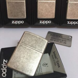 Zippo 28973 – Zippo Armor Antique Silver Plate