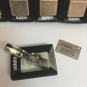 Zippo 28973 – Zippo Armor Antique Silver Plate