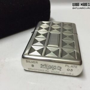 ZIPPO SILVER PLATE 2003 - Vân 3D đẹp & cuốn 4 ZIPPO SILVER PLATE 2003 – Vân 3D đẹp & cuốn 3