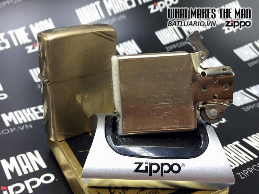 Zippo 1932 1982 – 50th Annniversary – Zippo kỉ niệm 50 năm thành lập và phát triển của thương hiệu Zippo. 4