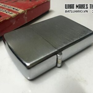 Zippo 1949 - 1950 chấu - Vỏ đồng ruột Nikel - New no Box 10 Zippo 1949 – 1950 chấu – Vỏ đồng ruột Nikel – New no Box 7