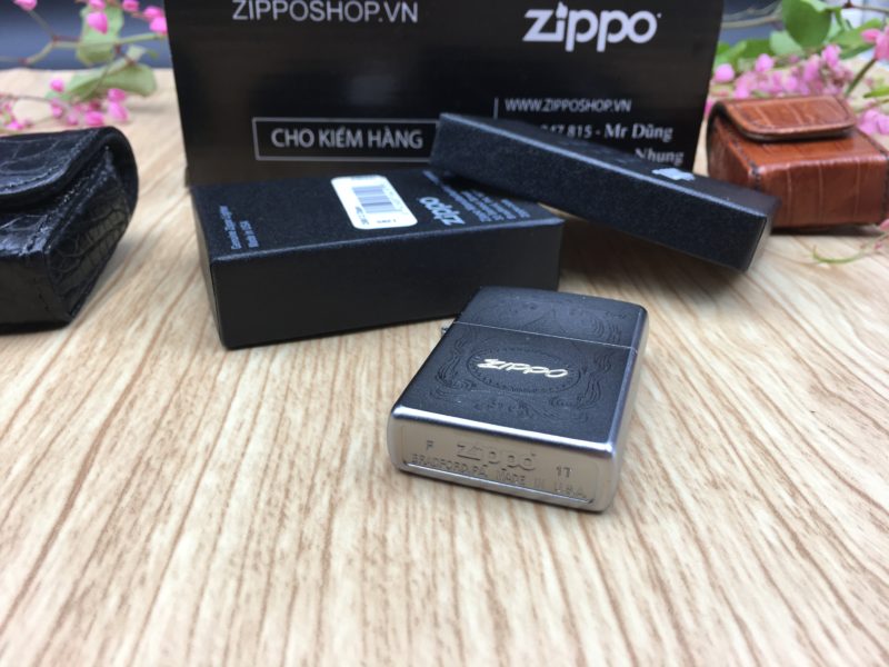 Zippo 29512 - Zippo Gold Script Satin Chrome 7
