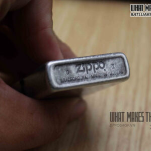 ZIPPO LA MÃ 1994 – MARLBORO – CAO BỒI QUĂNG DÂY – ANTIQUE SILVER 5