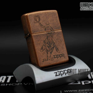 ZIPPO LA MÃ 1996 – MARLBORO – CAO BỒI QUĂNG DÂY – ANTIQUE COPPER 1