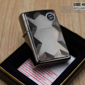 ZIPPO 2004 - EMBLEM 6 ZIPPO 2004 – EMBLEM 4