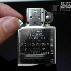 ZIPPO 2004 - VENETIAN - HOA VĂN Ý 9 ZIPPO 2004 – VENETIAN – HOA VĂN Ý 2