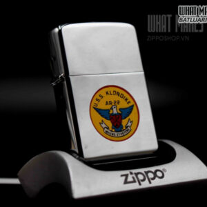 ZIPPO 1962 – TOWN & COUNTRY – USS KLONDIKE AR 22 4