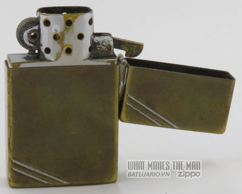 Zippo 1933 brass 4