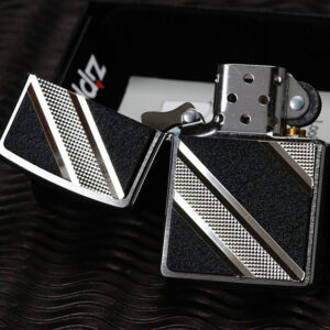 Zippo 24872 - Zippo Double Diagonal Emblem Brushed Chrome 1