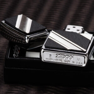 Zippo 24872 - Zippo Double Diagonal Emblem Brushed Chrome 2