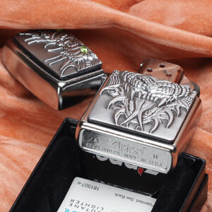 Zippo 24901 - Zippo Dragon Emblem Street Chrome 3
