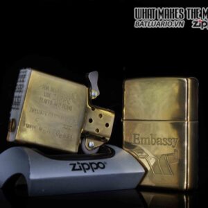 ZIPPO LA MÃ 1998 – EMBASSY – ĐỒNG NGUYÊN KHỐI 2