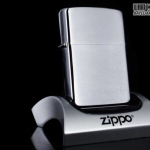 ZIPPO 1985 – BRUSHED CHROME – TRƠN 2 MẶT – PLAIN