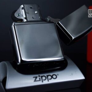 Zippo 29669 - Zippo Armor Deep Carve and Crystal High Polish Chrome 9
