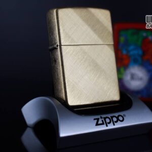 Zippo 29675 - Zippo Diagonal Weave Brass 9