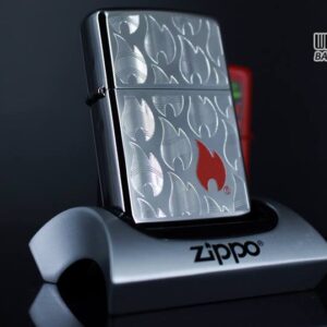 Zippo 29678 - Zippo Flames High Polish Chrome 8