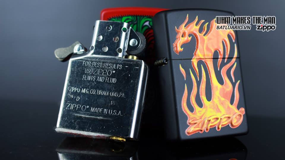 Zippo 29735 - Zippo Flaming Dragon Black Matte 12