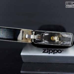 ZIPPO LA MÃ 1998 – ANTIQUE SILVER – MẠ BẠC GIẢ CỔ – AMERICA’S CUP 7