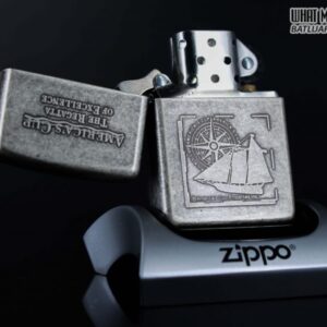 ZIPPO LA MÃ 1998 – ANTIQUE SILVER – MẠ BẠC GIẢ CỔ – AMERICA’S CUP 8