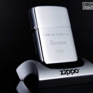 ZIPPO XƯA 1949 – 1950 – FROM THE PEOPLE OF MERIDEN 1951