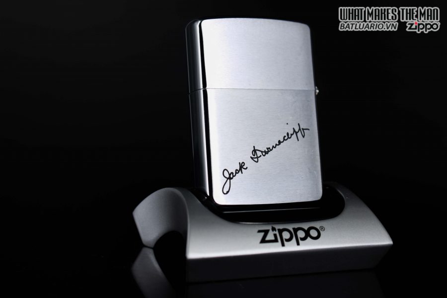 ZIPPO XƯA 1968 - HỌA TIẾT HÌNH ĐỊA CẦU 7 ZIPPO XƯA 1968 - HỌA TIẾT HÌNH ĐỊA CẦU 7