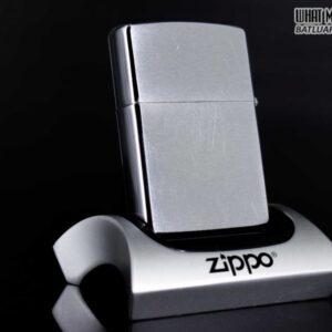 ZIPPO XƯA 1975 – STANDARD TOBACCO CO INC 9