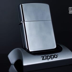 ZIPPO LA MÃ 1989 – PLAIN HIGH POLISHED – TRƠN 2 MẶT