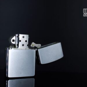 ZIPPO XƯA 1958 – LORD BONDER RUBBER 4