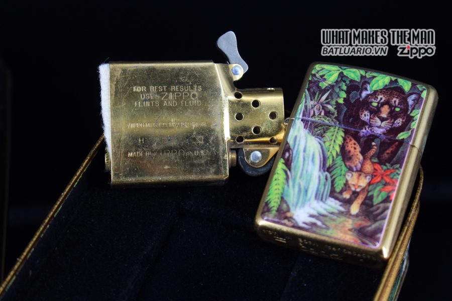 ZIPPO COTY 1995 – FOREST – BẢN PHỤ 7
