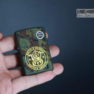 ZIPPO LA MÃ 2000 – CAMO – SMITH & WESSON