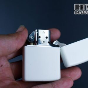 ZIPPO TRANH ĐÔNG HỒ LỢN ĂN CÂY RÁY 2019 7 ZIPPO TRANH ĐÔNG HỒ LỢN ĂN CÂY RÁY 2019 - Ảnh 3