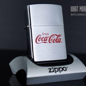 ZIPPO 2002 - COCACOLA