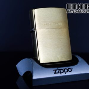 ZIPPO LA MÃ 1995 – BRUSHED BRASS – ĐỒNG NGUYÊN KHỐI