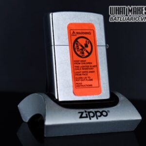 ZIPPO LA MÃ 2000 – MARLBORO MOON OVER MOUTAIN 1