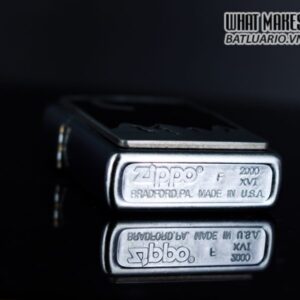 ZIPPO LA MÃ 2000 – MARLBORO MOON OVER MOUTAIN 3